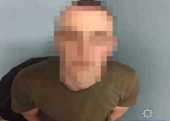 Полиция задержала в киевском метро пассажира с гранатой и патронами