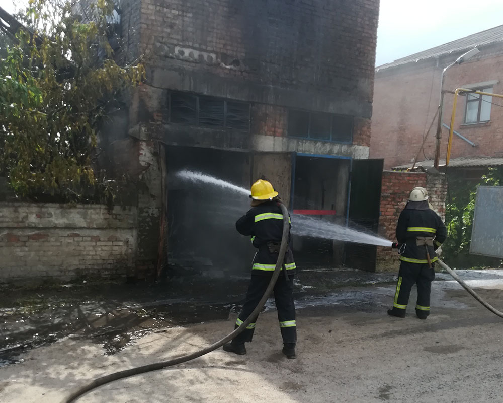 Пока по неизвестной причине вспыхнули силовые кабели: подробности вчерашнего пожара на подстанции в Первомайске 6