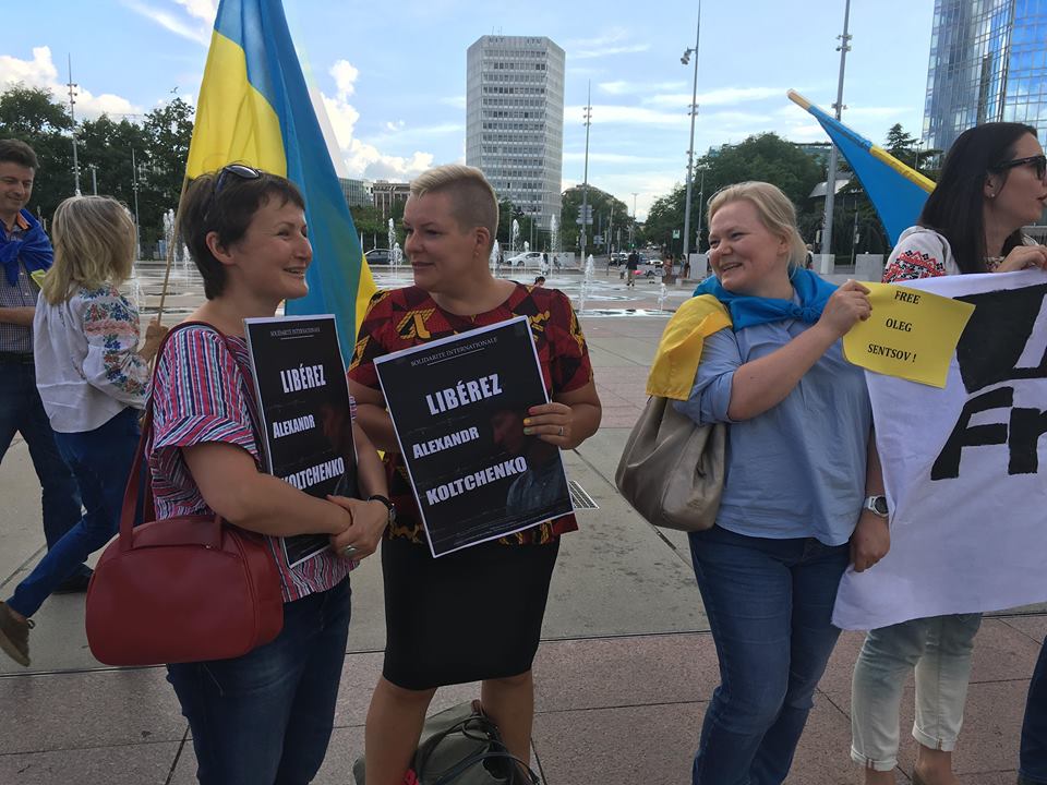 В постпредство РФ при ООН в Женеве передали письмо с требованием освободить Сенцова 9