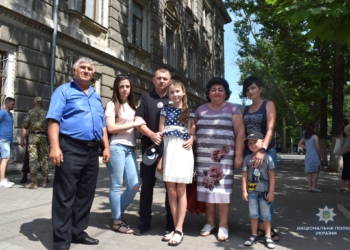На стажировку в Луганскую область отправился отряд из 27 николаевских полицейских
