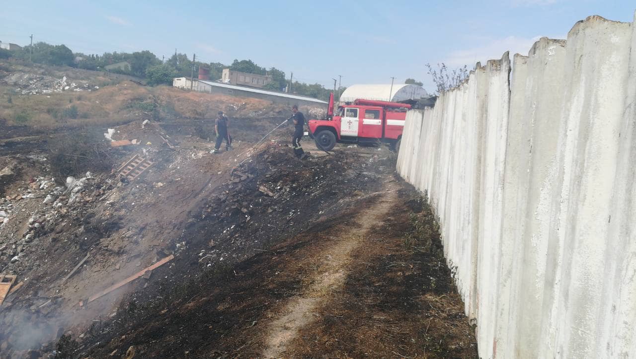 В Корабельном районе Николаева горело 4 га сухой травы