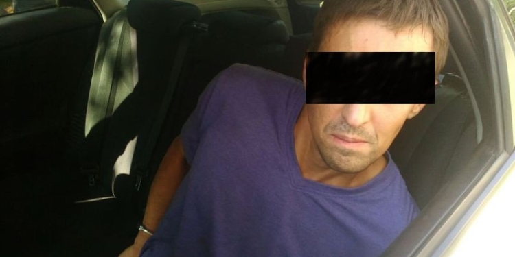 Николаевские полицейские в погоне за грабителем открыли огонь из табельного оружия