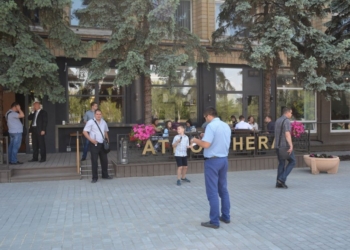 «Антикоррупционному» департаменту поручили проверить кафе «Атмосфера» на Соборной площади