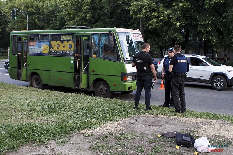Харьковчанин пытался угнать маршрутку с пассажирами 1
