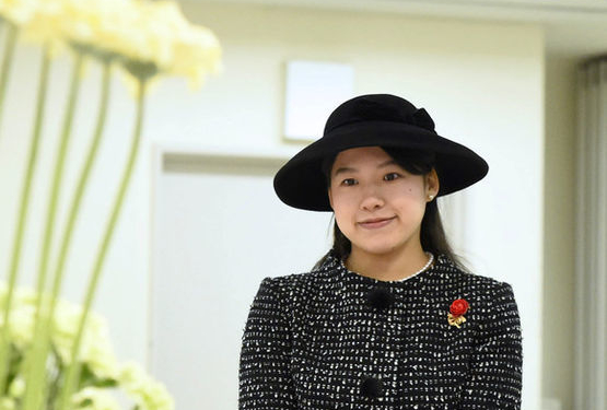 Еще одна японская принцесса решила отречься от титула ради брака с простым парнем