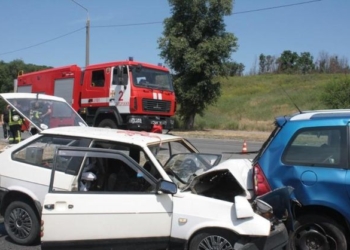 Массовое ДТП в Запорожье: два человека погибли и пять пострадали
