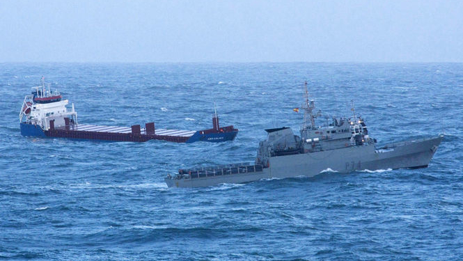 В Украину вернулись шесть моряков, которых задержали в Греции полтора года назад