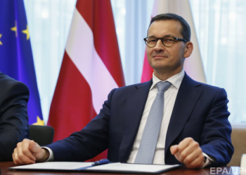 Премьер Польши: Санкции против России должны быть продлены