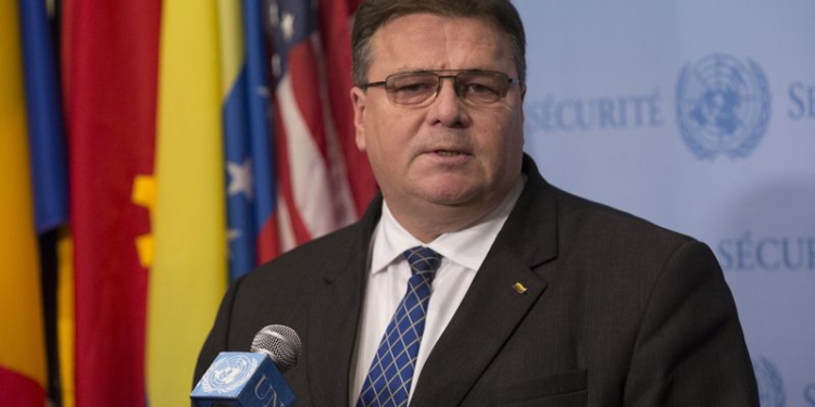 Глава литовского МИДа: Россия может начать эскалацию на Донбассе после ЧМ по футболу