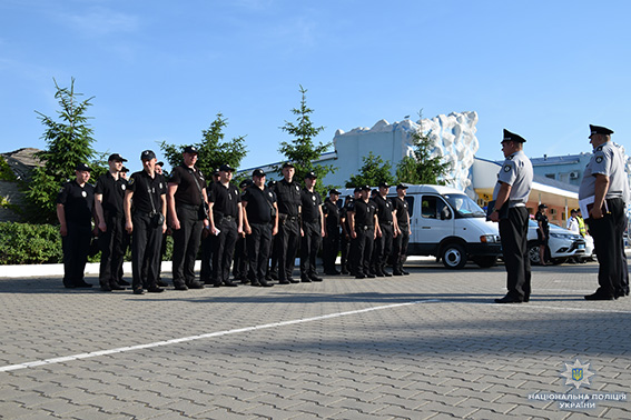 На николаевских курортах будут работать две полицейские станции, а правопорядок охранять – 90 полицейских 15