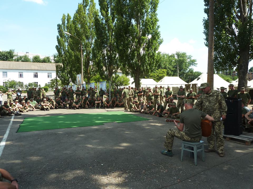 Личный состав стрелкового батальона Николаевского ОВК успешно прошел все этапы одиночной подготовки на полигоне 15