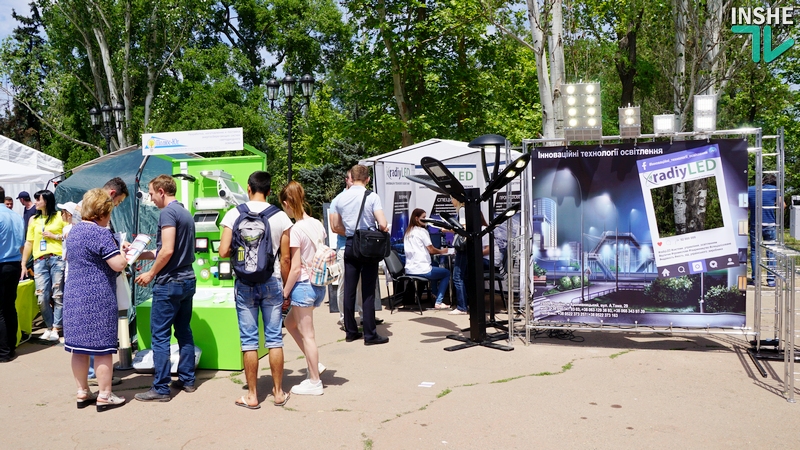 На главной площади Николаева заработала выставка-форум «PRO эффективность 2.0» 17