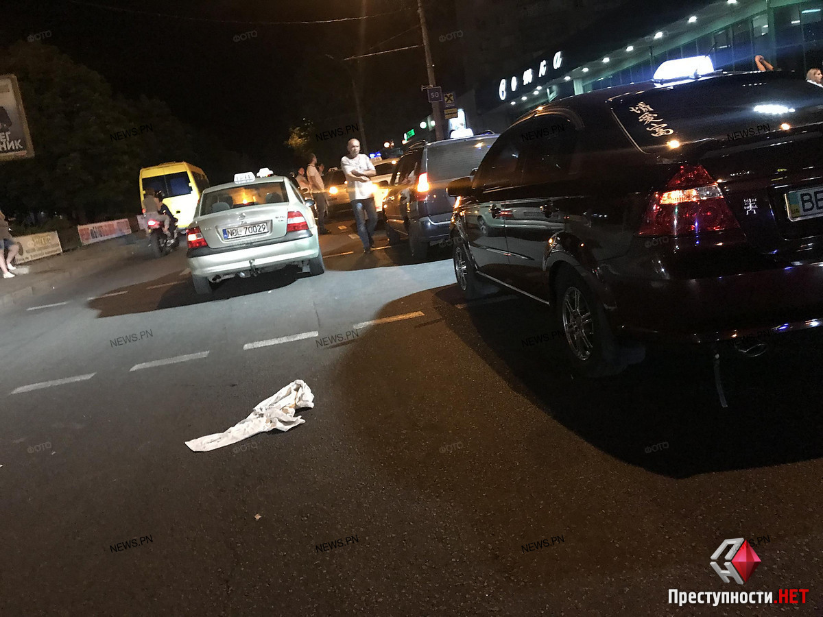 В Николаеве таксисты избили мужчину