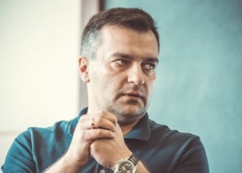 Журналист-расследователь Дмитрий Гнап заявил, что уходит в политику