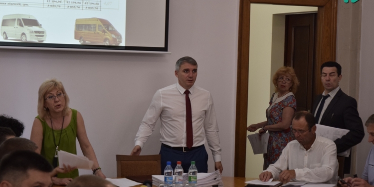 В Николаеве с 1 июля повысят стоимость проезда в маршрутках. Если в течение 5 дней водители установят GPS-треккеры