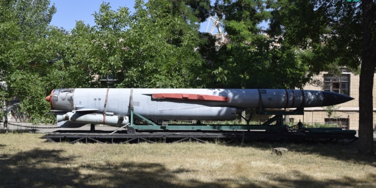 Директор «Николаевского судостроительного завода» заявил, что в Кабмине работают над демилитаризацией крейсера «Украина»