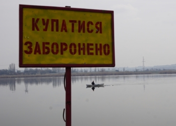 Береговую линию возле водноспортивной станции «Могилянки» почистят от мусора