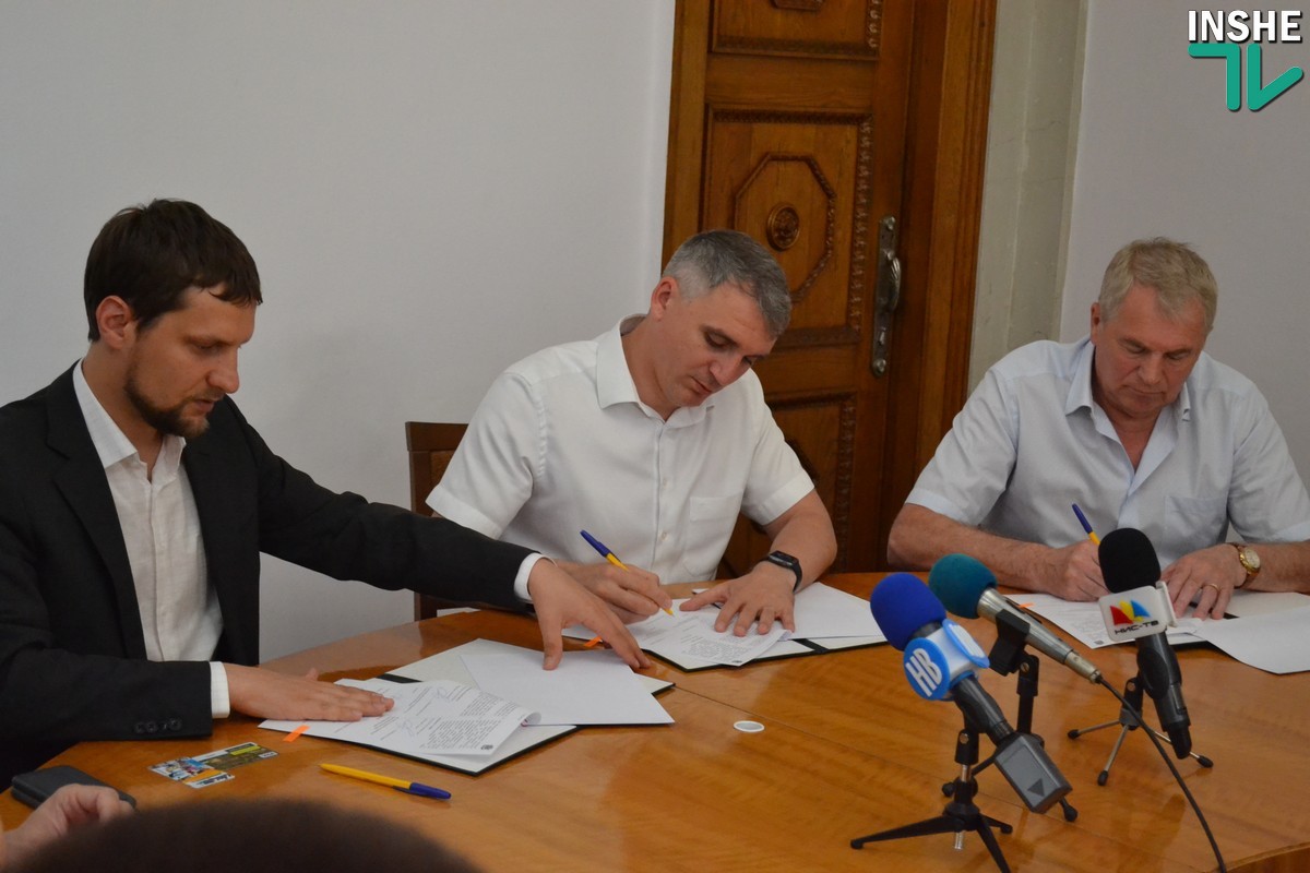 Николаев подписал меморандум с Visa о внедрении электронного билета. Запуск «пилота» обещают в сентябре