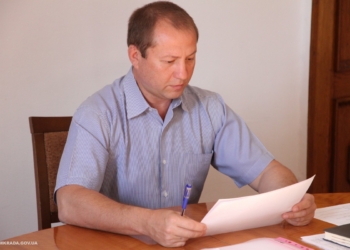 «Ежедневно огромные очереди». У Сенкевича поручили оперативно решить вопрос с ЦНАПом в Ингульском районе