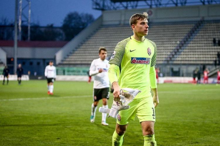 Украинский вратарь Лунин в пятницу подпишет контракт с мадридским «Реалом» – СМИ 1