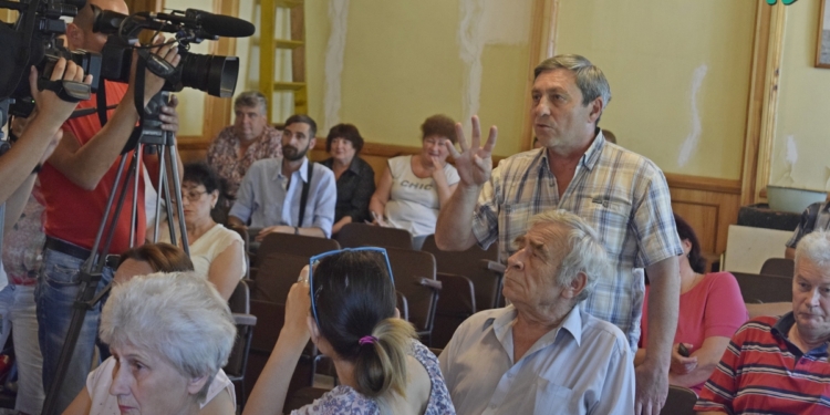 Савченко пообещал работникам «Николаевского судостроительного завода» погашение задолженности по зарплате до конца года