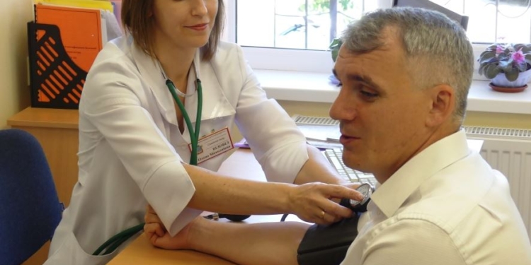 В Николаеве после реконструкции  открыли семейную амбулаторию в Широкой балке, с квартирами для специалистов