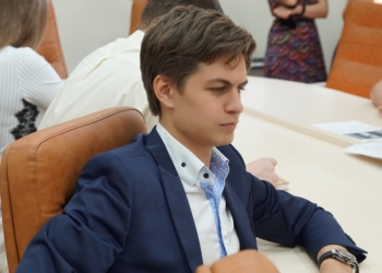 Возвращение сына: наследник печально известных российских бизнесменов Чуркиных предлагает Николаеву сотрудничество