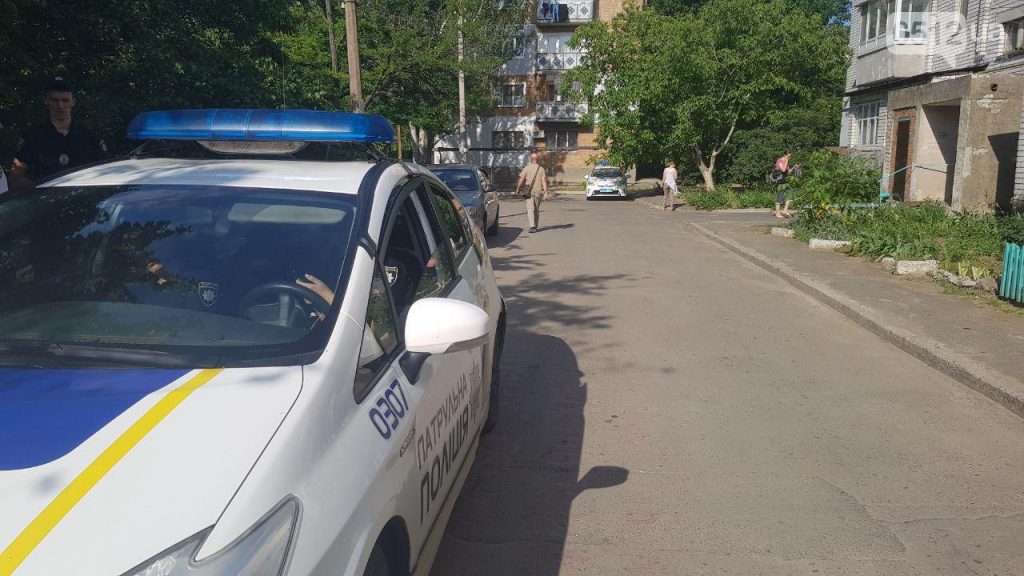 Николаевские полицейские в погоне за грабителем открыли огонь из табельного оружия 3