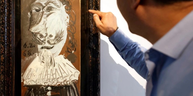 Картину Пикассо купили вскладчину  25 000 людей