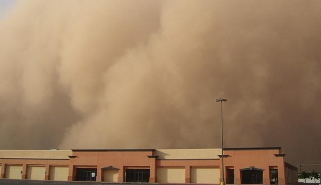 У нас ливни, а в Харькове – песчаная буря