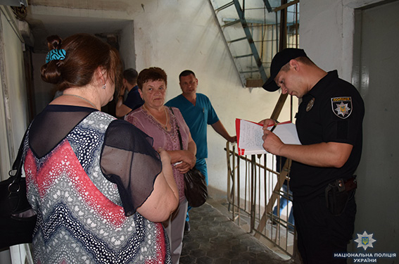 В Николаеве в квартире полиция обнаружила труп 86-летней женщины с признаками насильственной смерти