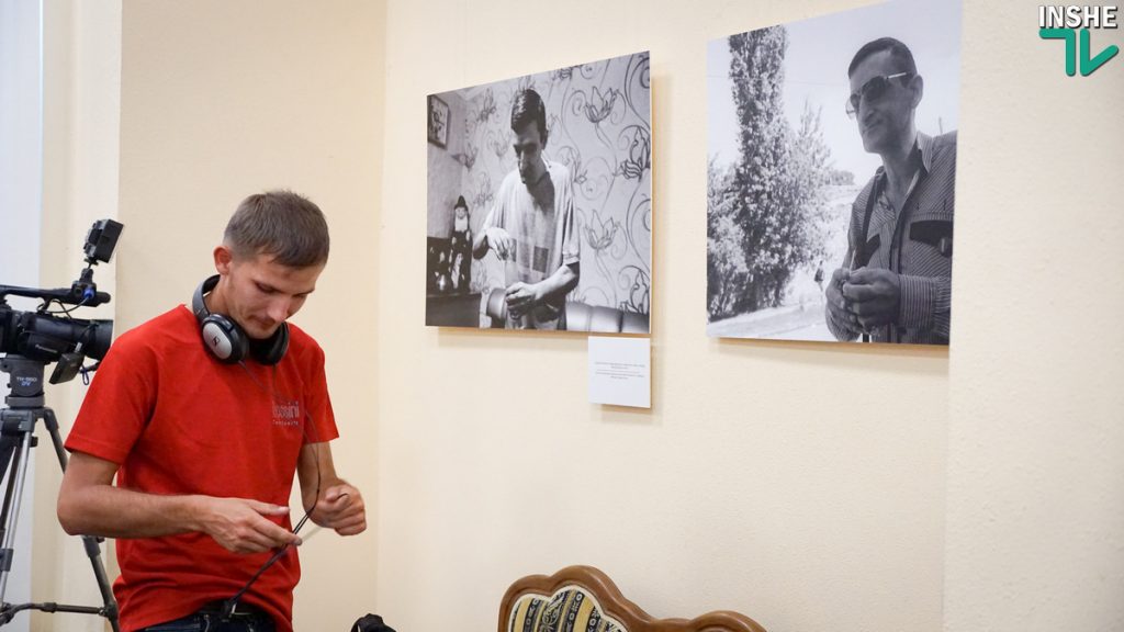 Ас украинской фотодокументалистики представил в Николаеве выставку о повседневной жизни горожан с гепатитом С 43