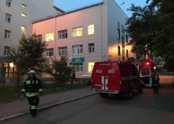 В российском Екатеринбурге ночью вспыхнул пожар в роддоме
