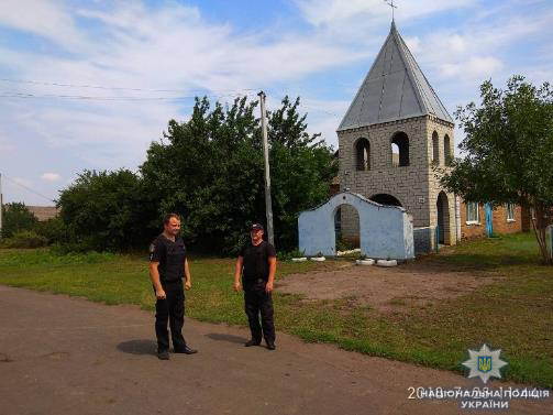 Религиозные сооружения Николаева угрозы взрыва не несут, в пяти районах Николаевщины церкви закрыты, по другим продолжается проверка - полиция 3