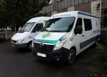 Автобусы отстаиваются не в гараже, а водители официально не трудоустроены – проверяющие нагрянули к николаевскому перевозчику «Приватавтолюкс»