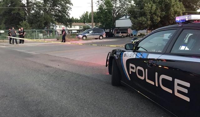 В американском штате Айдахо мужчина напал с ножом на дом, где проживала семья мигрантов, – 9 пострадавших госпитализированы