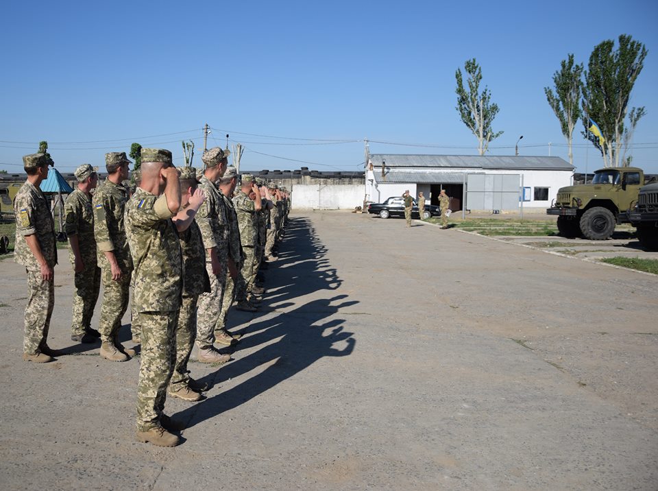 Артиллеристы ВМС ВС Украины вернулись в Николаев, выполнив задание 1