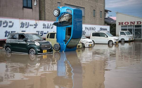 Наводнение в Японии: погибли более 100 человек, 80 пропали без вести