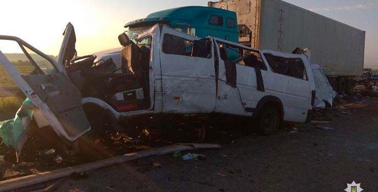 Трое белорусов, пострадавших в ужасной аварии на Николаевщине, остаются в больнице