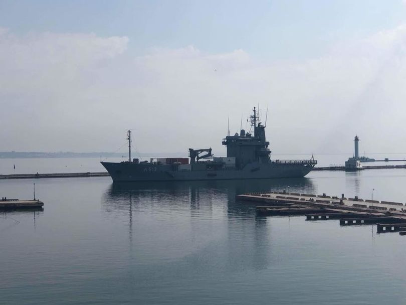 В порт Одессы зашли корабли НАТО 3