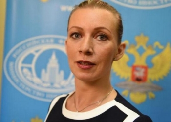 Спикер российского МИДа стала соавтором песни исполнительницы, известной по хиту «Муси-Пуси»