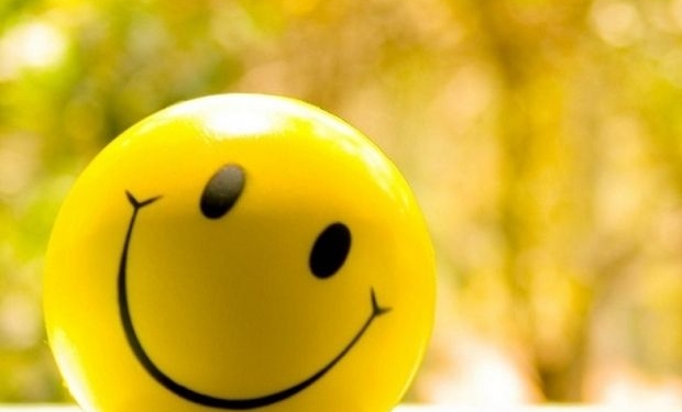 В Украине за год существенно выросло количество счастливых людей