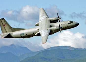 Украинский самолет совершил вынужденную посадку в Египте