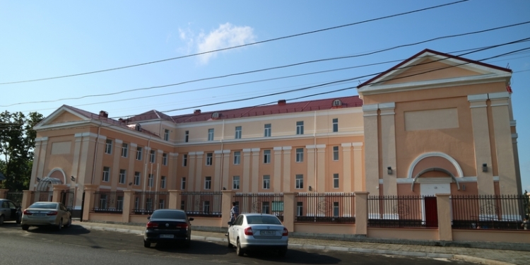 Подрядчик обещает сдать реконструированную школу №36 в начале августа – мэр Николаева говорит, что держит вопрос на личном контроле