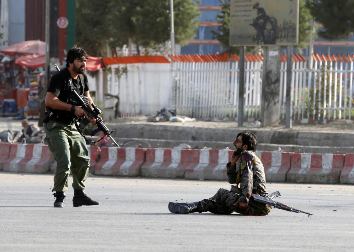 Возле аэропорта Кабула прогремел взрыв: 16 человек погибли и 60 ранены