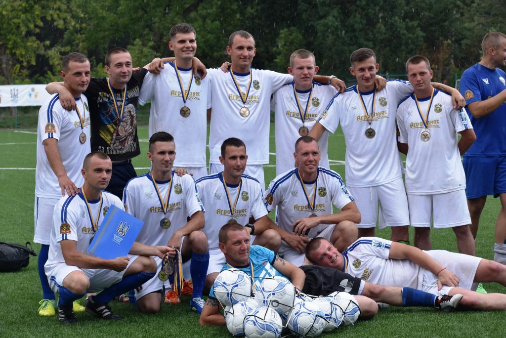 Николаевские десантники стали победителями футбольного турнира памяти воинов-десантников 29