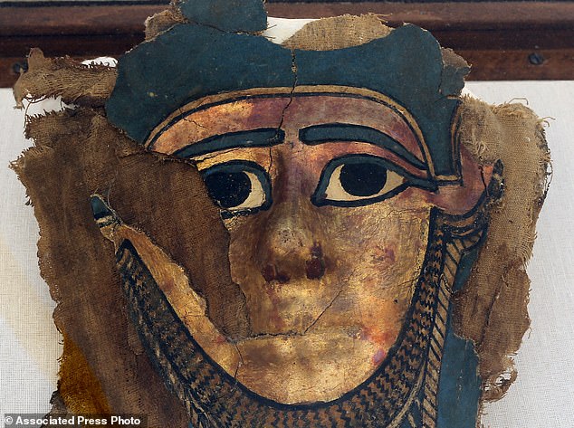 Археологи откопали под Каиром 2500-летнюю мастерскую мумификации 5