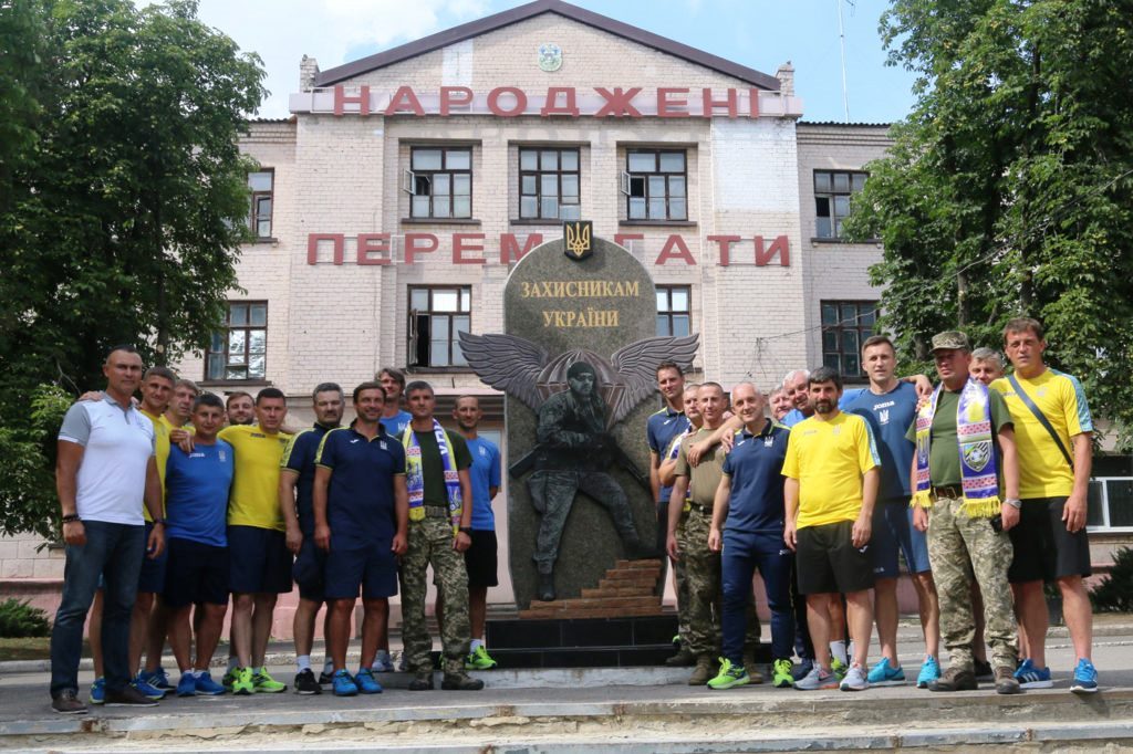 Николаевские десантники стали победителями футбольного турнира памяти воинов-десантников 3