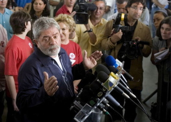 Суд Бразилии вынес решение освободить экс-президента, обвиненного в коррупции