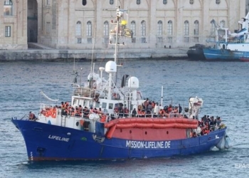 Италия закрыла порты для кораблей с мигрантами